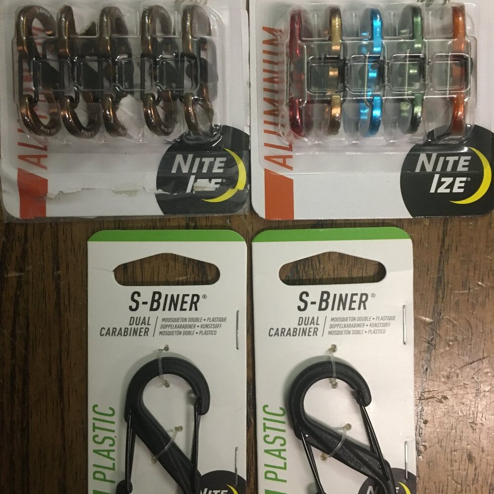 LOT Nite Ize S-Biner - (2) Dual Carabiners Black + (2) Microlock Packs